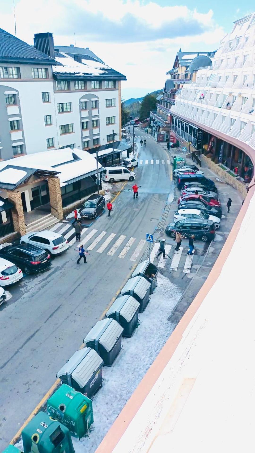 Appartamento Pradollano LUXUS - Wifi - Netflix - Parking Sierra Nevada Esterno foto