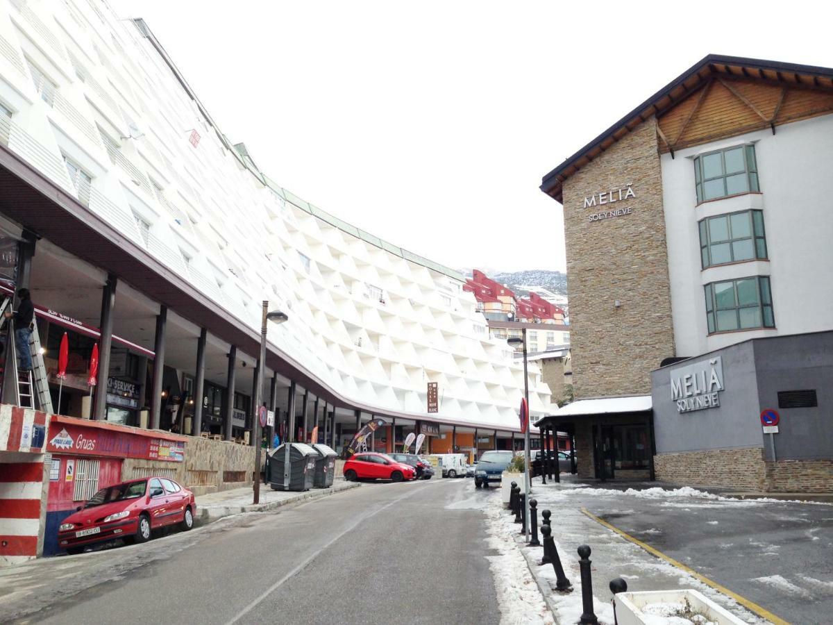 Appartamento Pradollano LUXUS - Wifi - Netflix - Parking Sierra Nevada Esterno foto